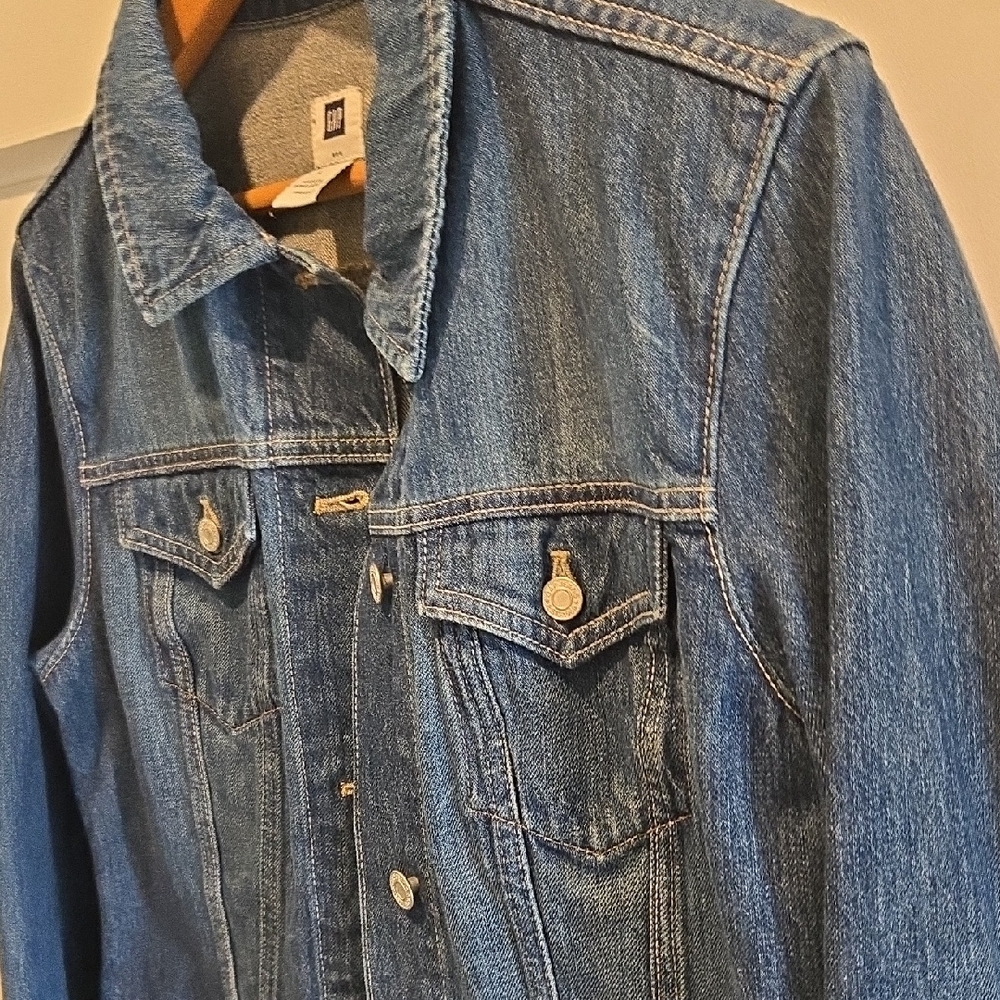 GAP Denim Jacket with Roll Tide Embroidery - Picture 4 of 8
